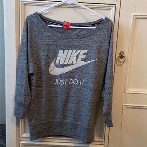 1 nike long sleeve